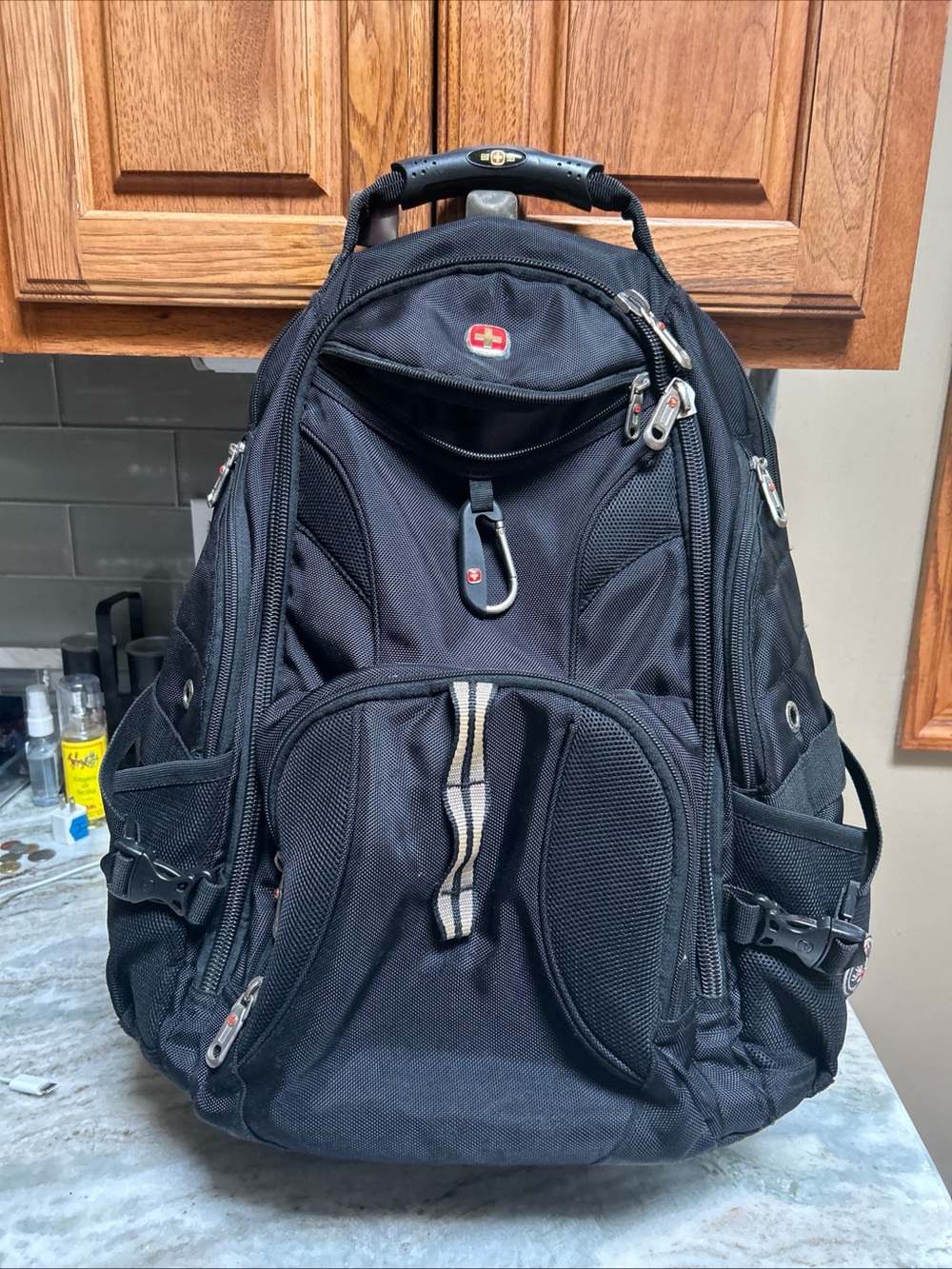 Swiss Gear 1900 Scan Smart Laptop Backpack  Black Padded Travel Handle Hike Work